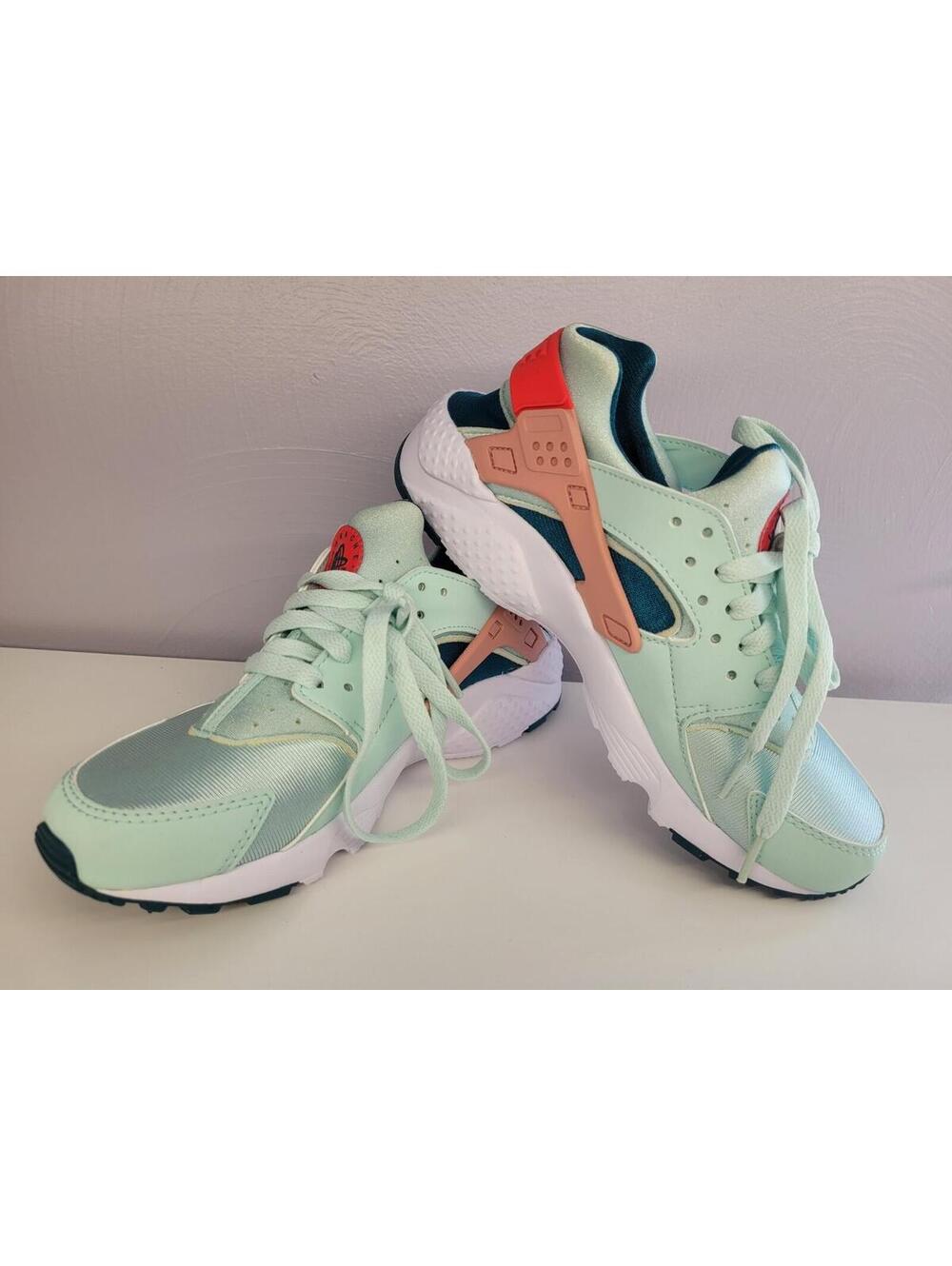 Nike Huarache Run GS Jade Ice Red Stardust Shoes Sneakers Kids Size 5Y